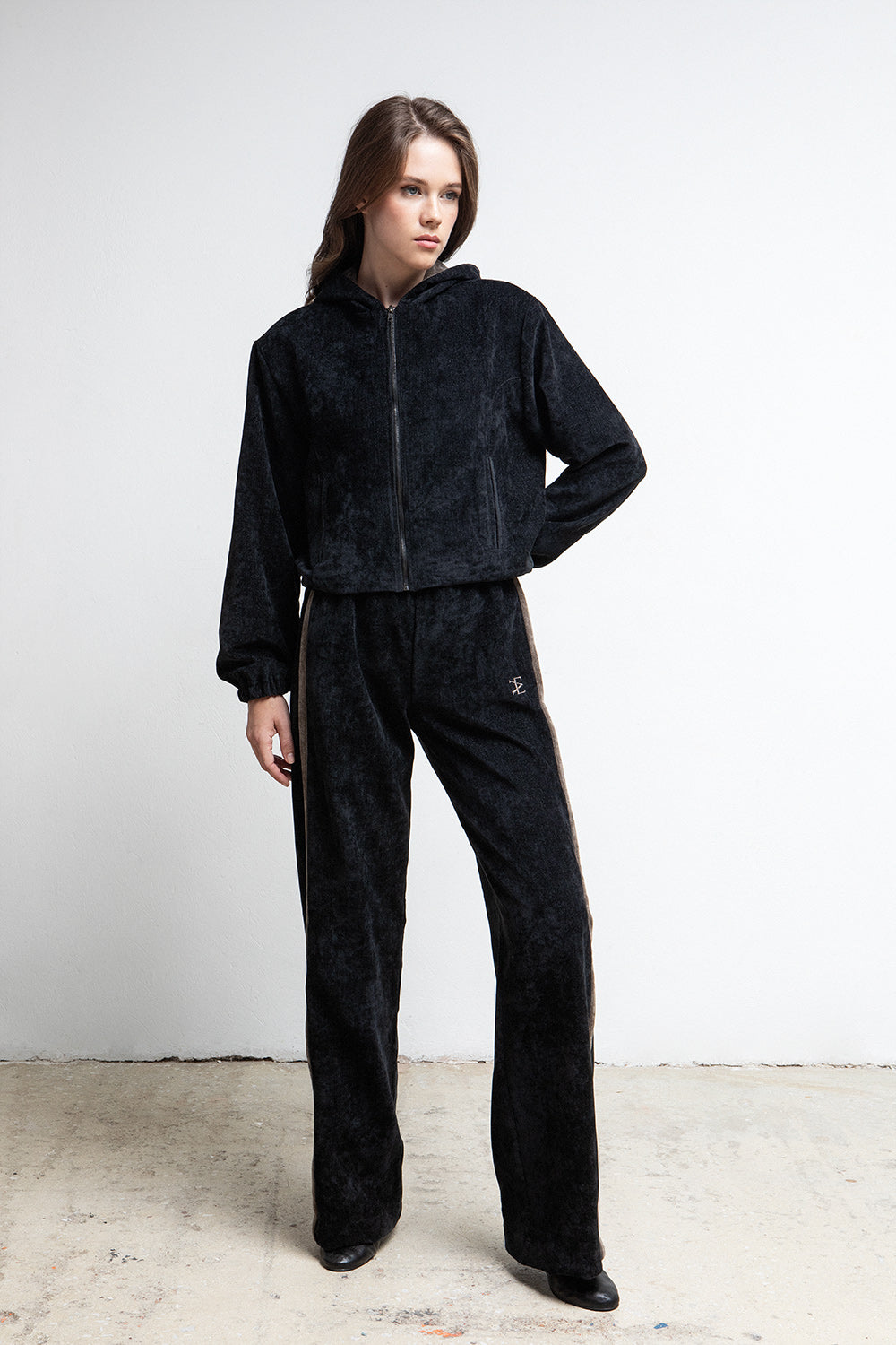 BLACK VELOUR ZIP UP HOODED JACKET