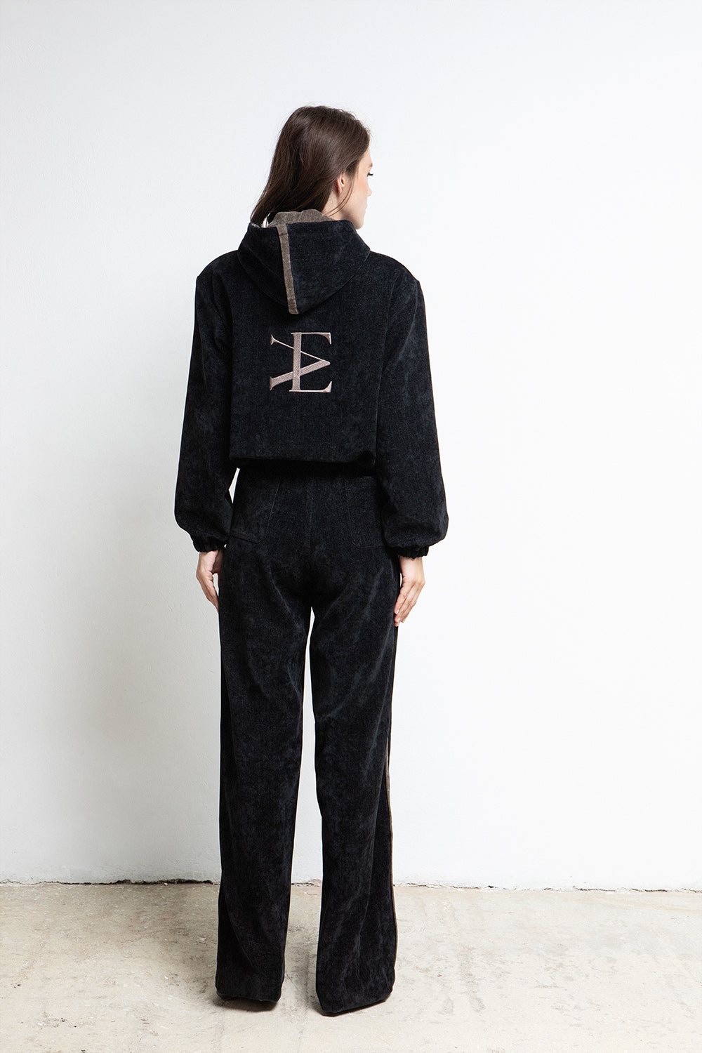 BLACK VELOUR ZIP UP HOODED JACKET