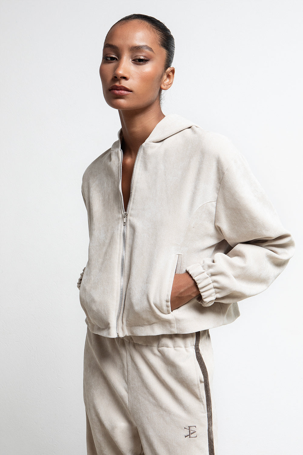 IVORY VELOUR ZIP UP HOODED JACKET