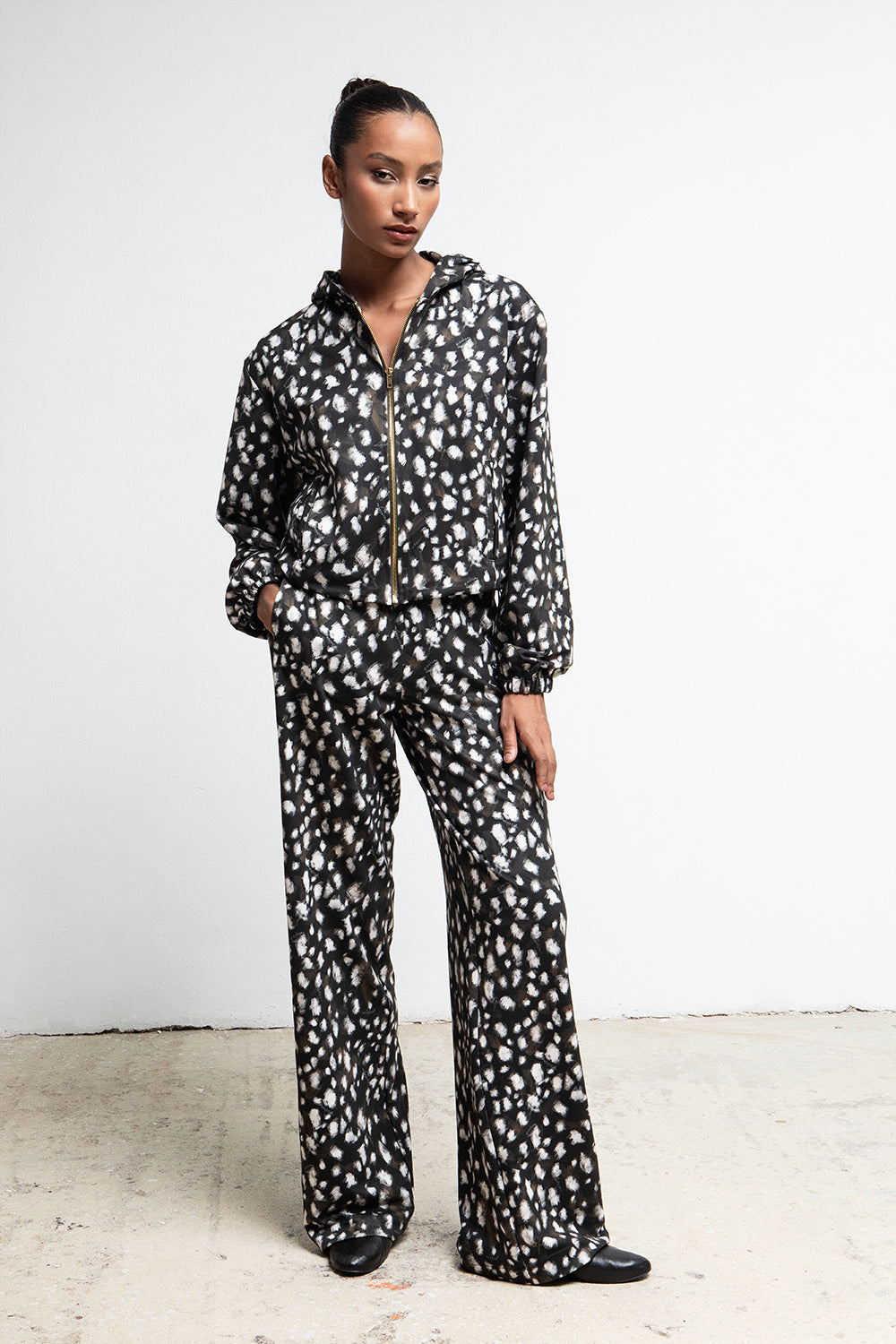 BLACK BAMBI PRINT WIDE LEG PANTS