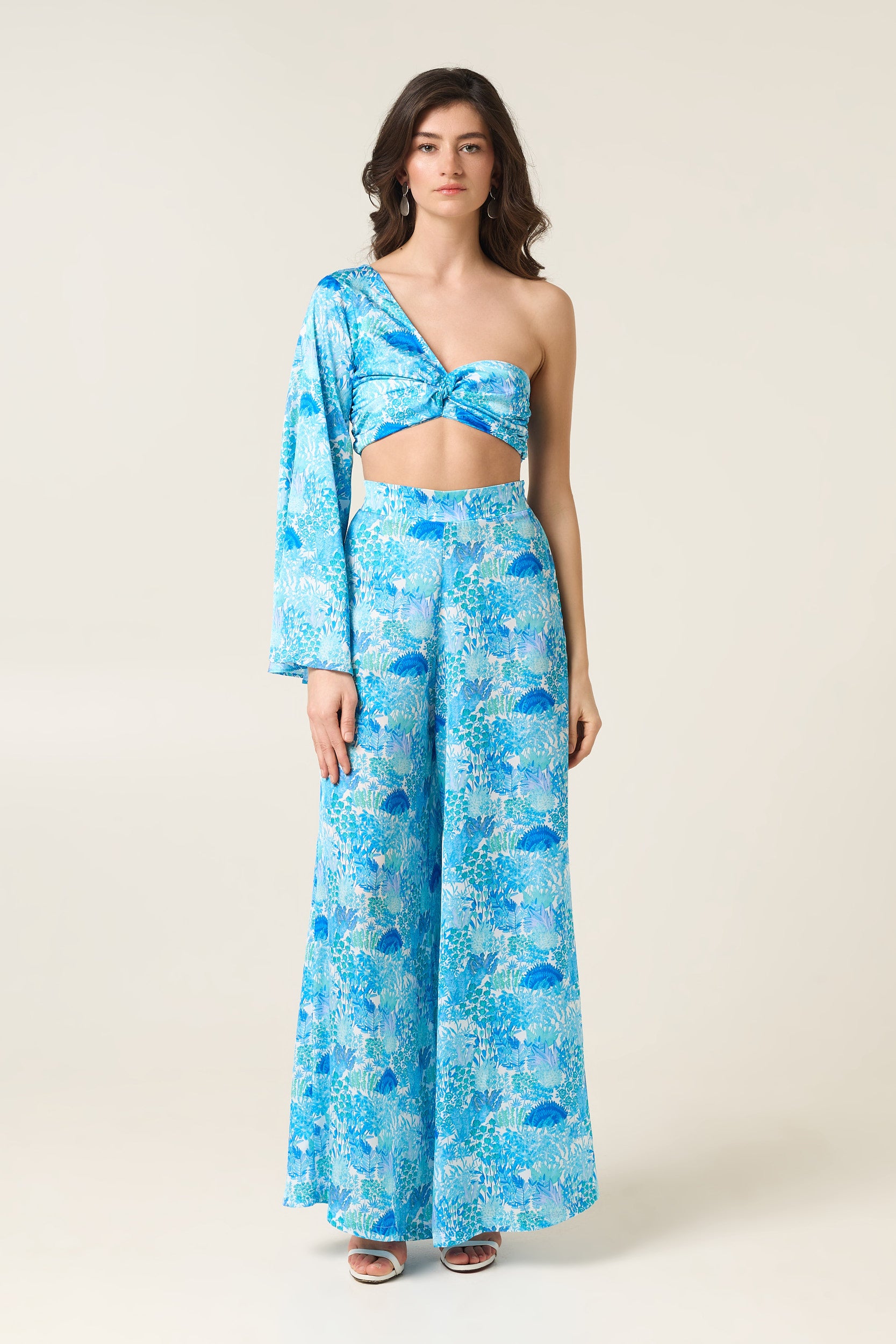 LAGUNA ONE SHOULDER SATIN TOP