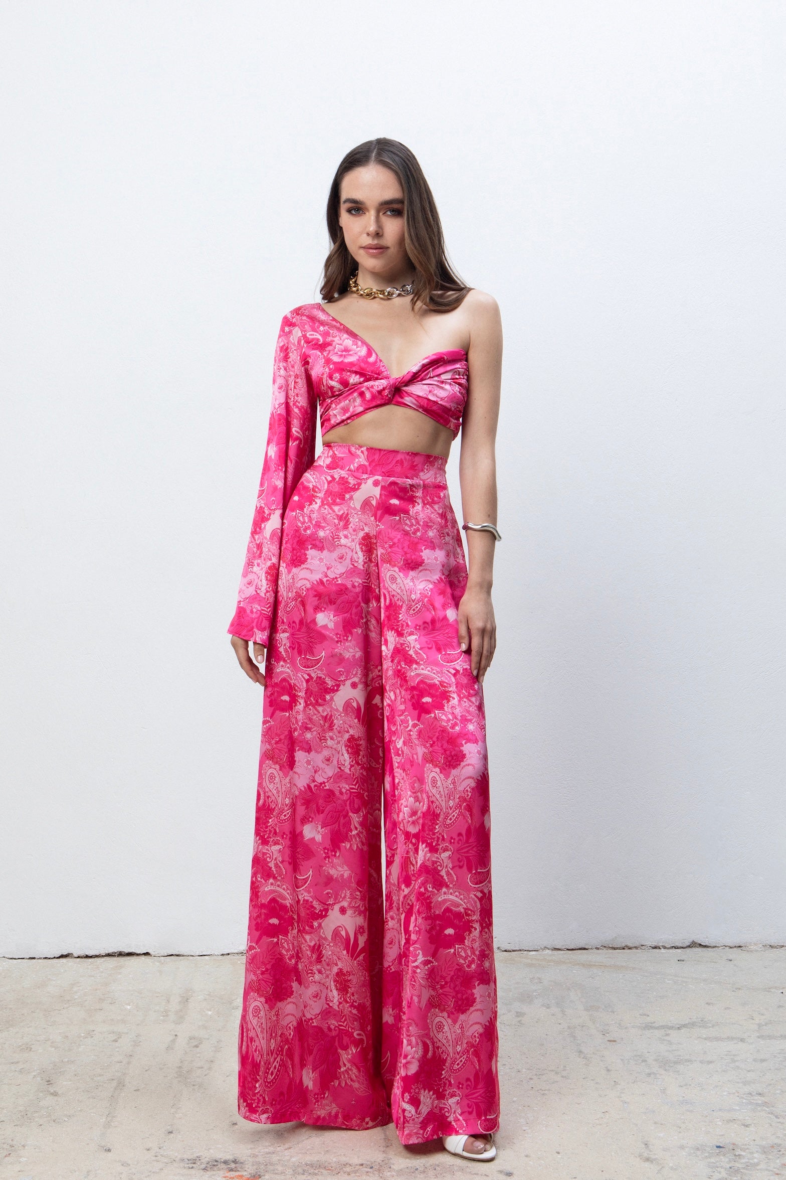 FUCHSIA PAISLEY ONE SHOULDER SATIN TOP
