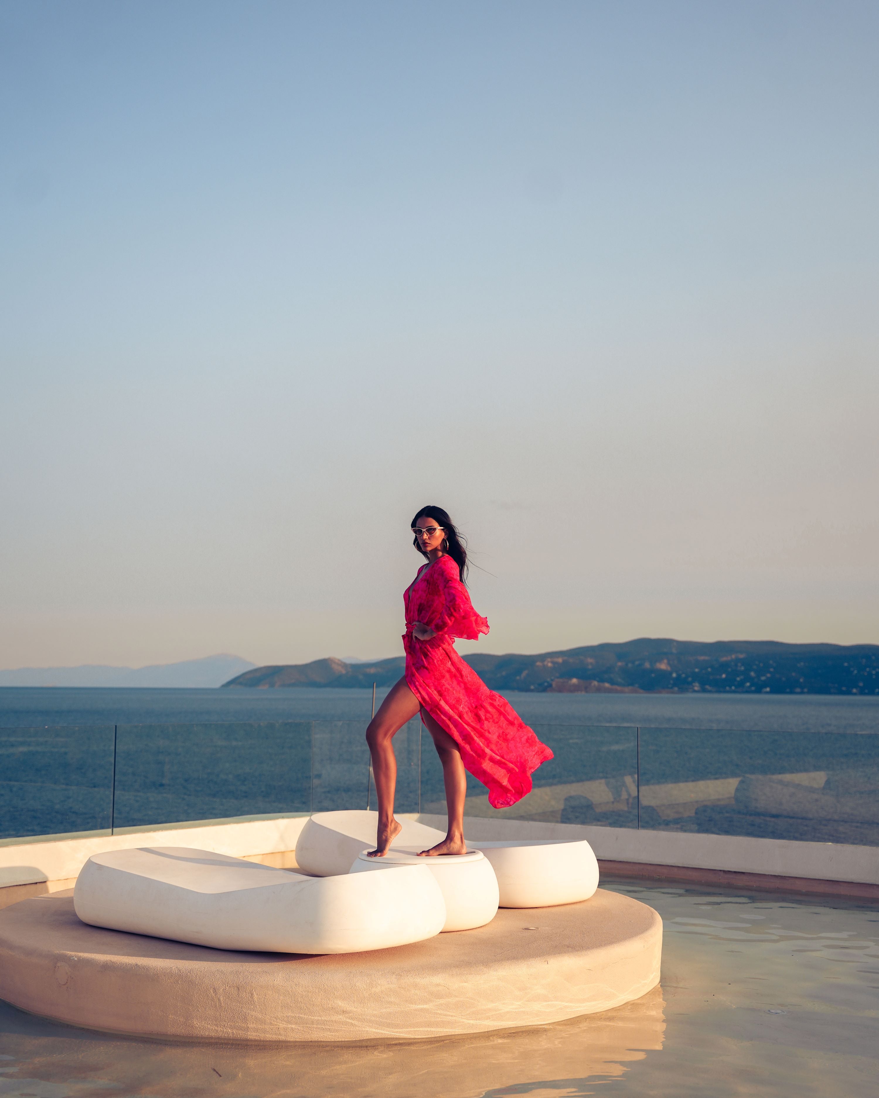 RUBY ROSE KIMONO DRESS WITH RUFFLES