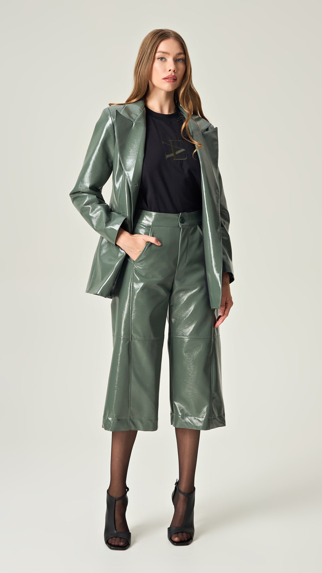 SAGE VELOCITY GLOSSY LEATHER BLAZER