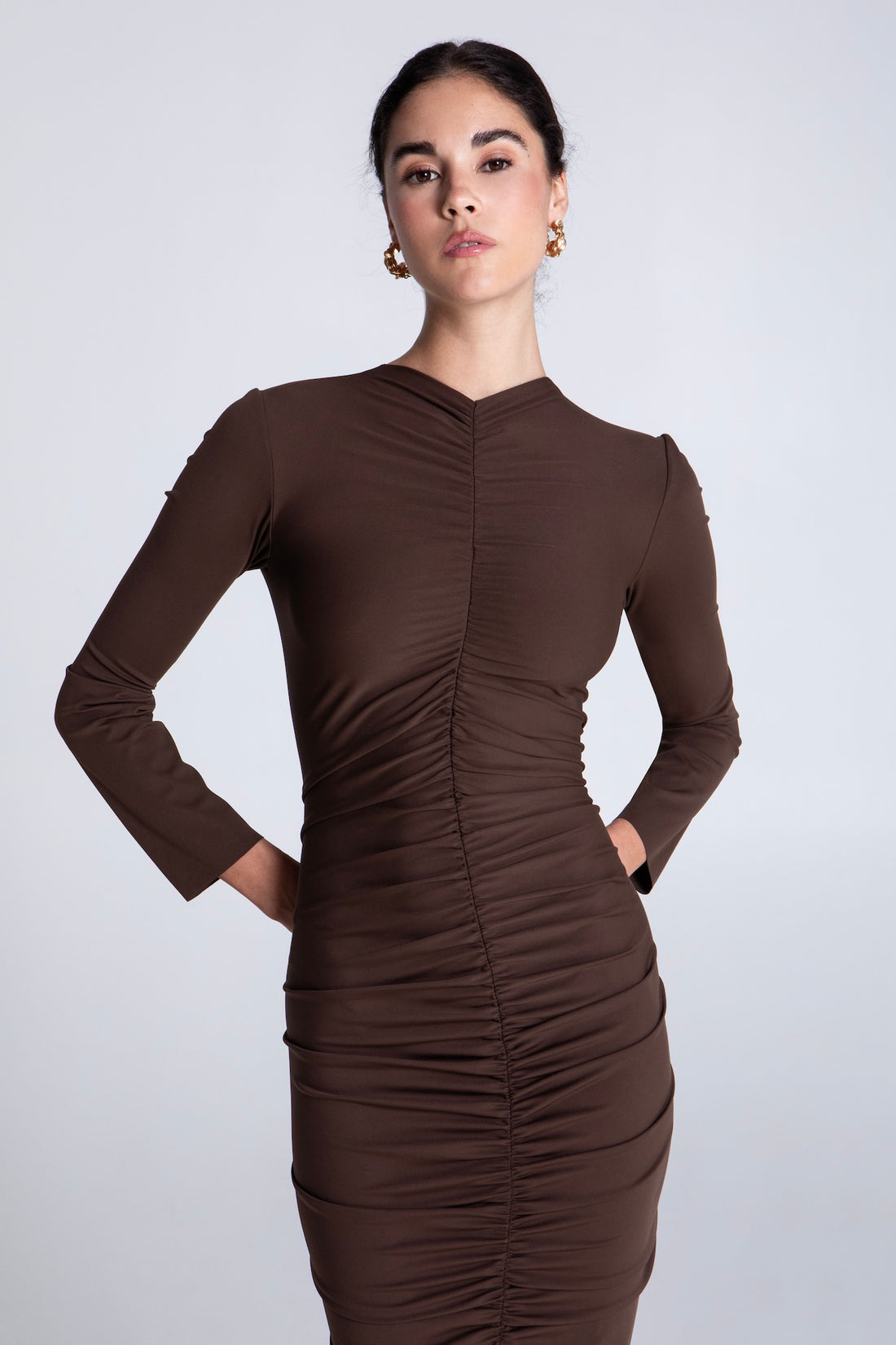 MOCHA CURVED MAXI DRESS