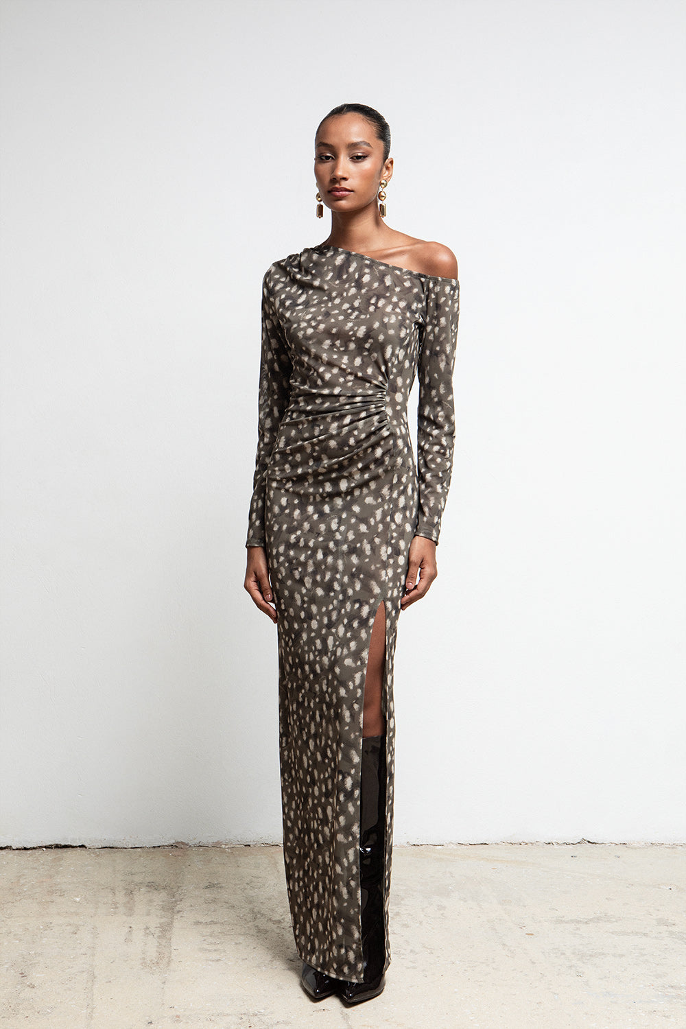 CHAKI BAMBI PRINT RUCHED ONE SHOULDER