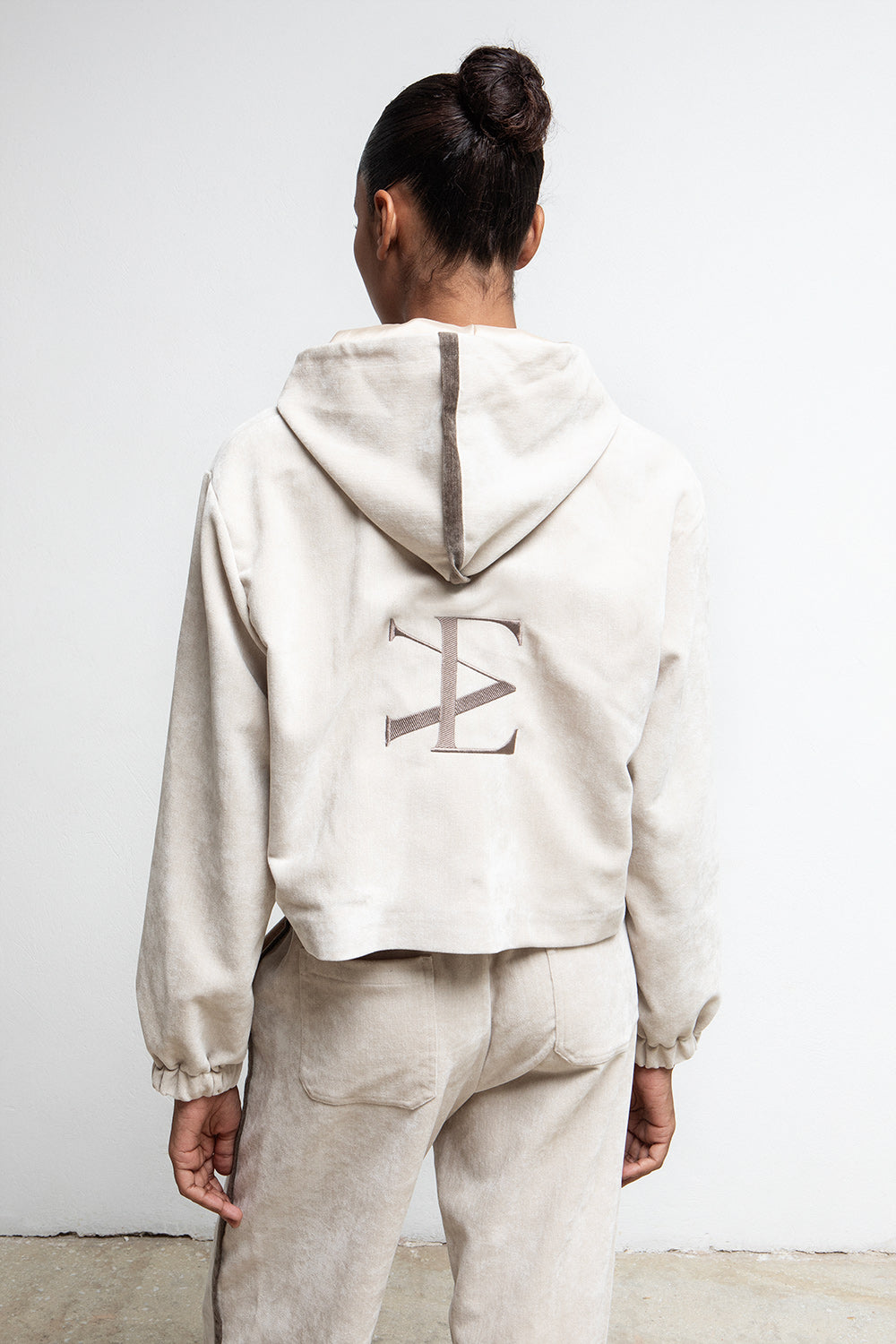 IVORY VELOUR ZIP UP HOODED JACKET