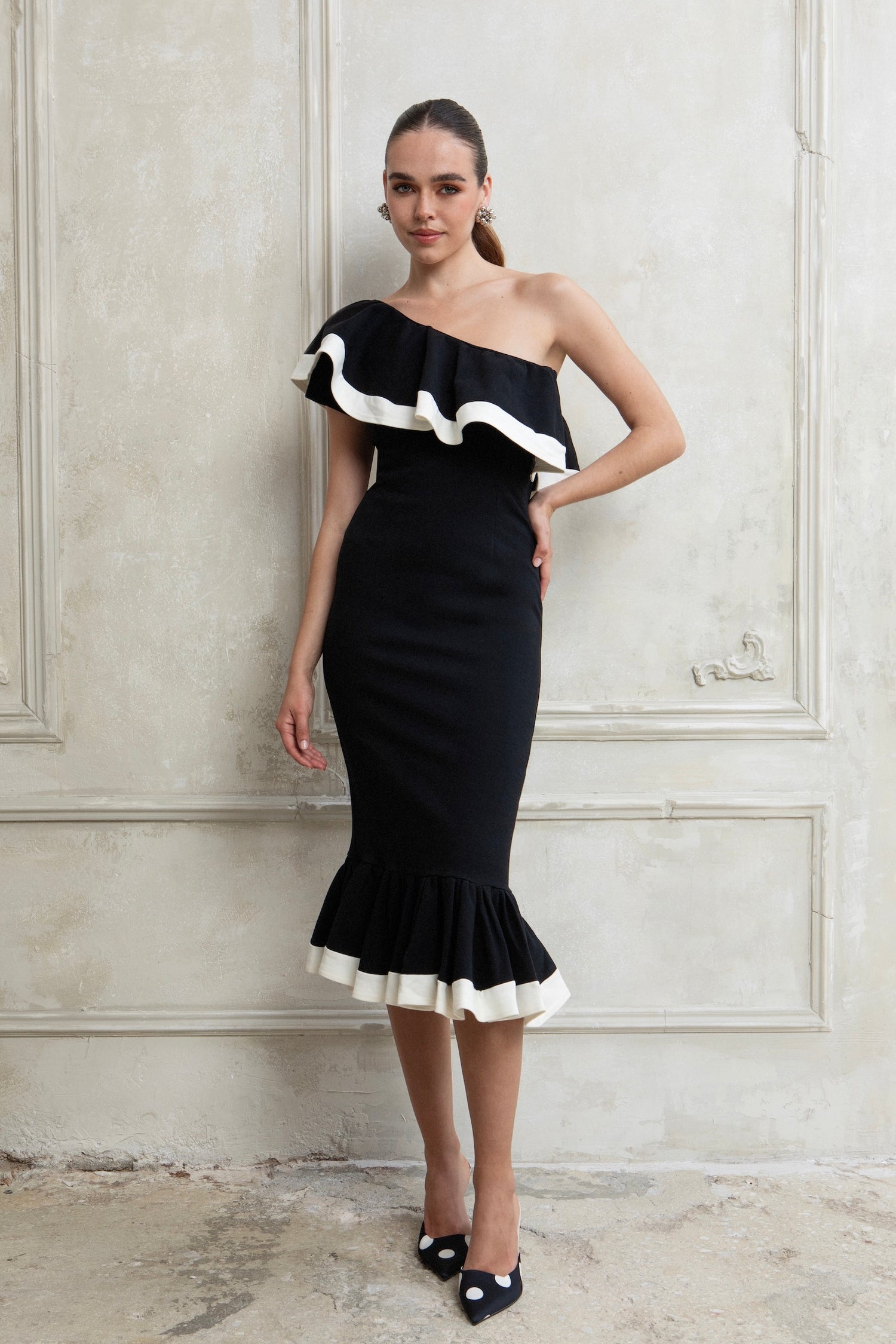 RIVOLI ONE SHOULDER MIDI DRESS