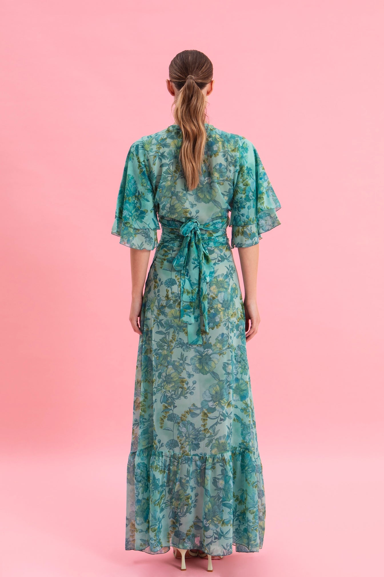 BOTANICAL BREEZE WRAP TOP