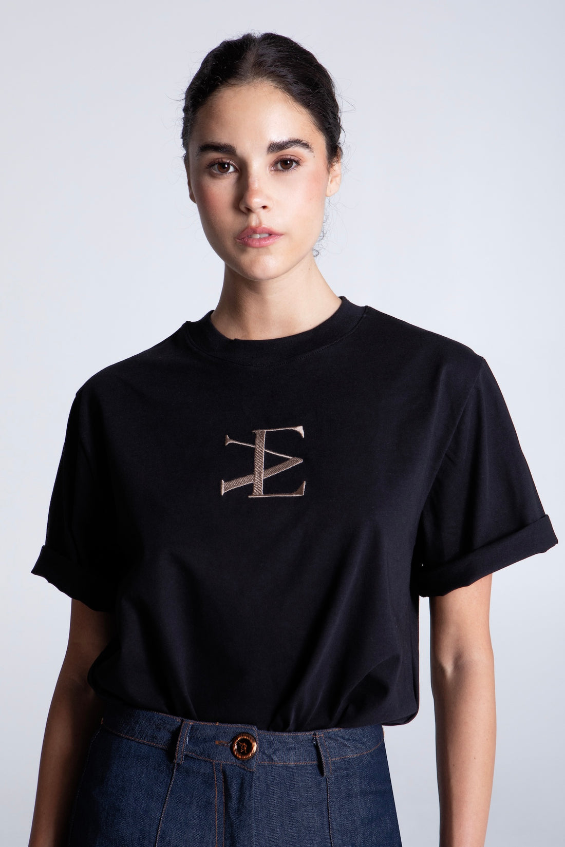 BLACK EMBROIDERED  T-SHIRT