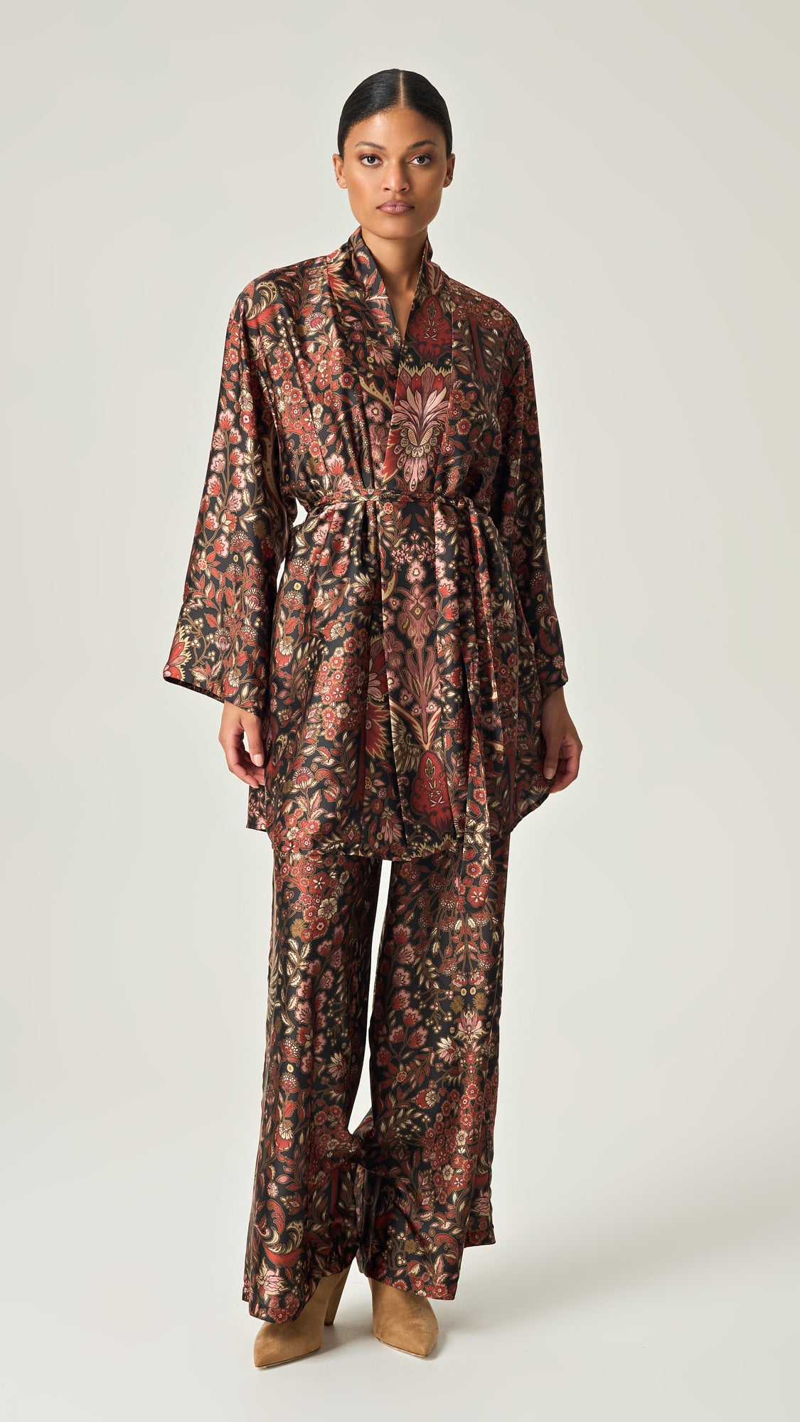 AUTUMN TAPESTRY SATIN SHIRT