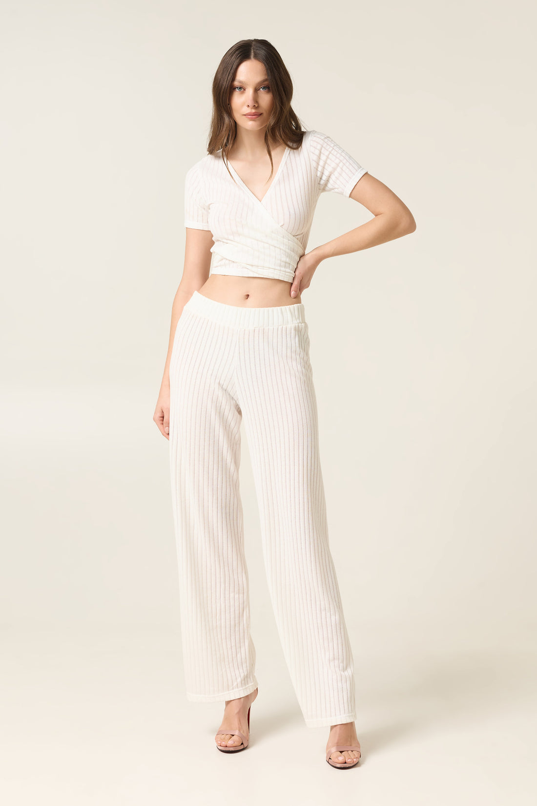 WHITE COAST TOP