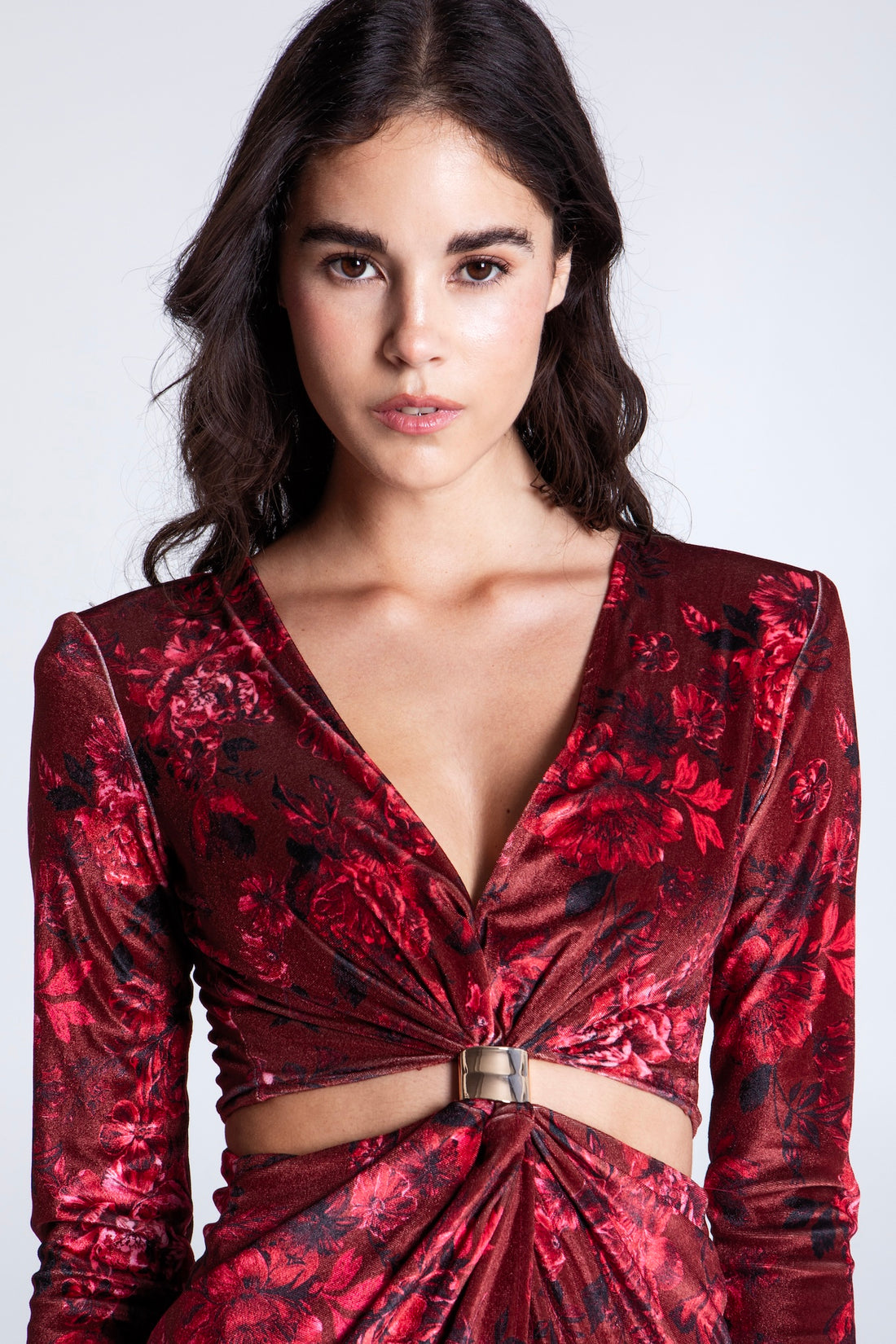 AMAROSE MIDI VELVET DRESS