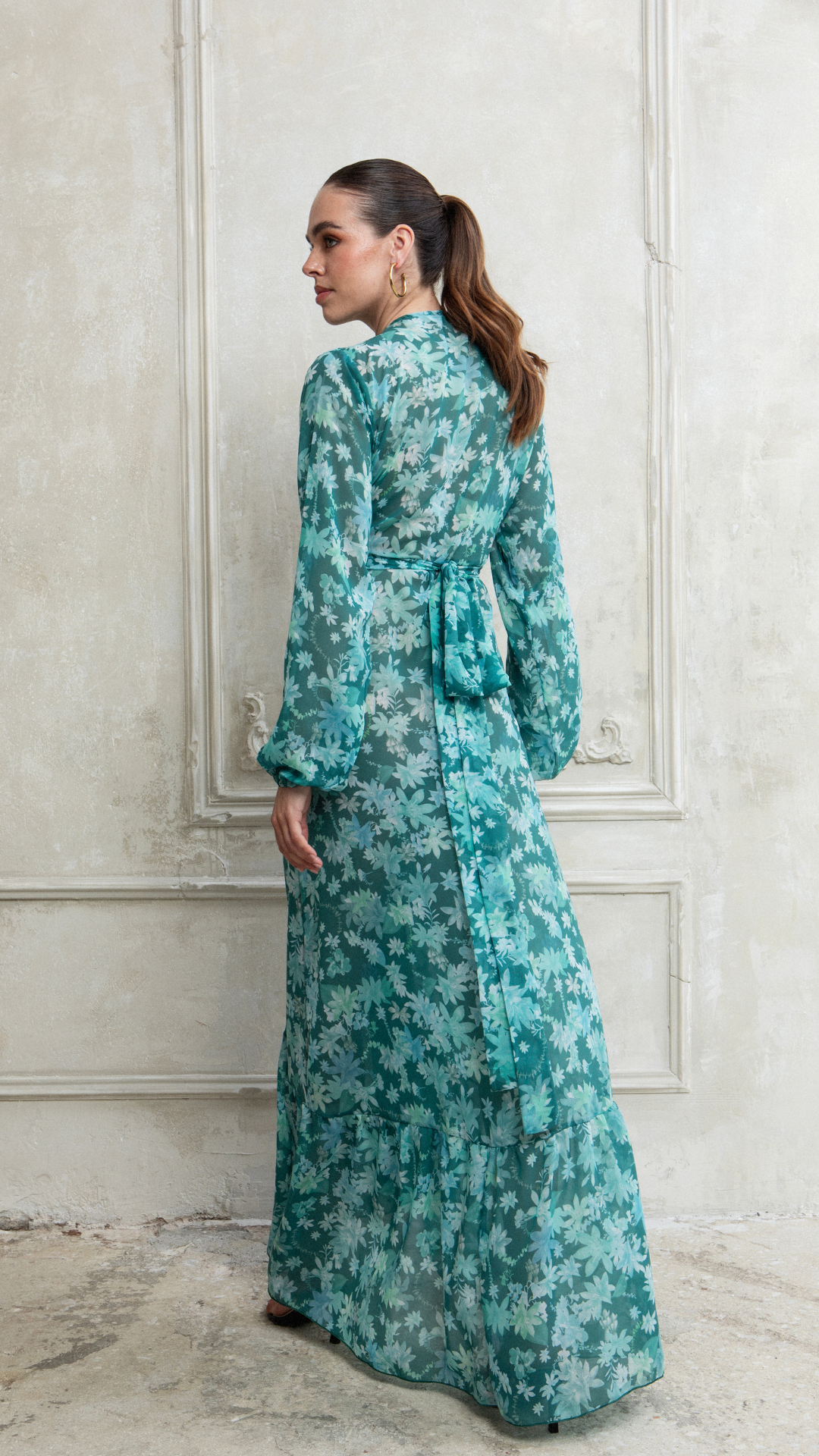 BOTANICAL POLYMORPHIC KIMONO